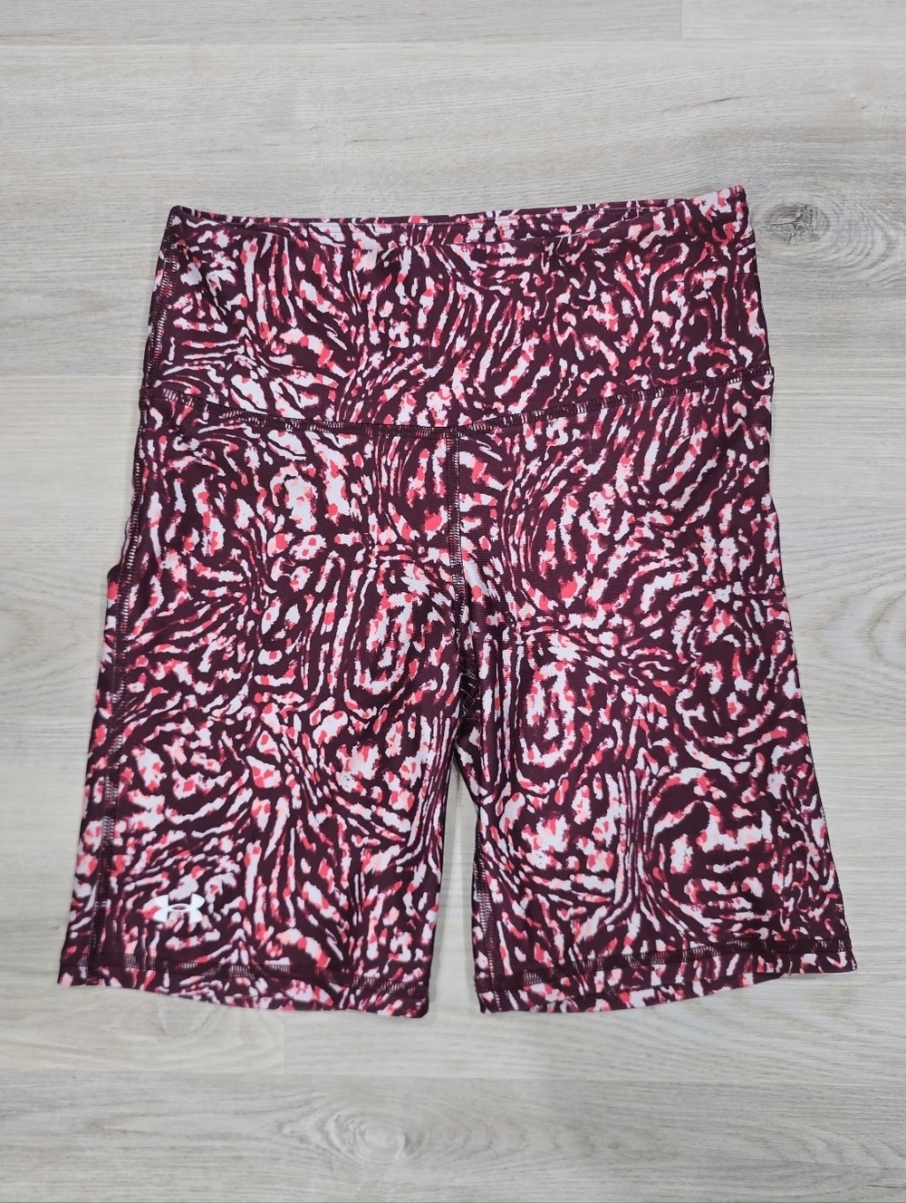 Under Armour Burgundy & Pink Swirl Biker Shorts  8" Size S